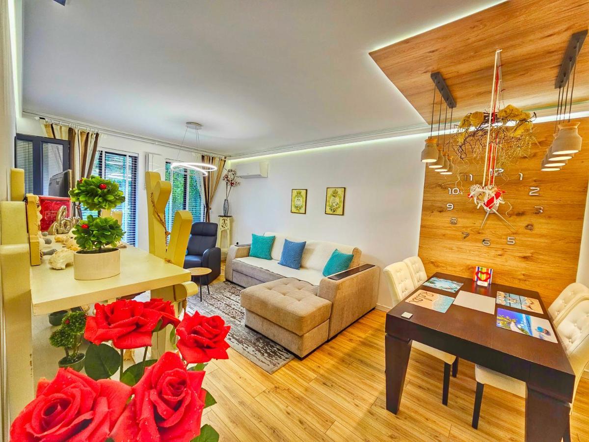 Matsa Apartment In Evergreen Complex Varna Exterior foto